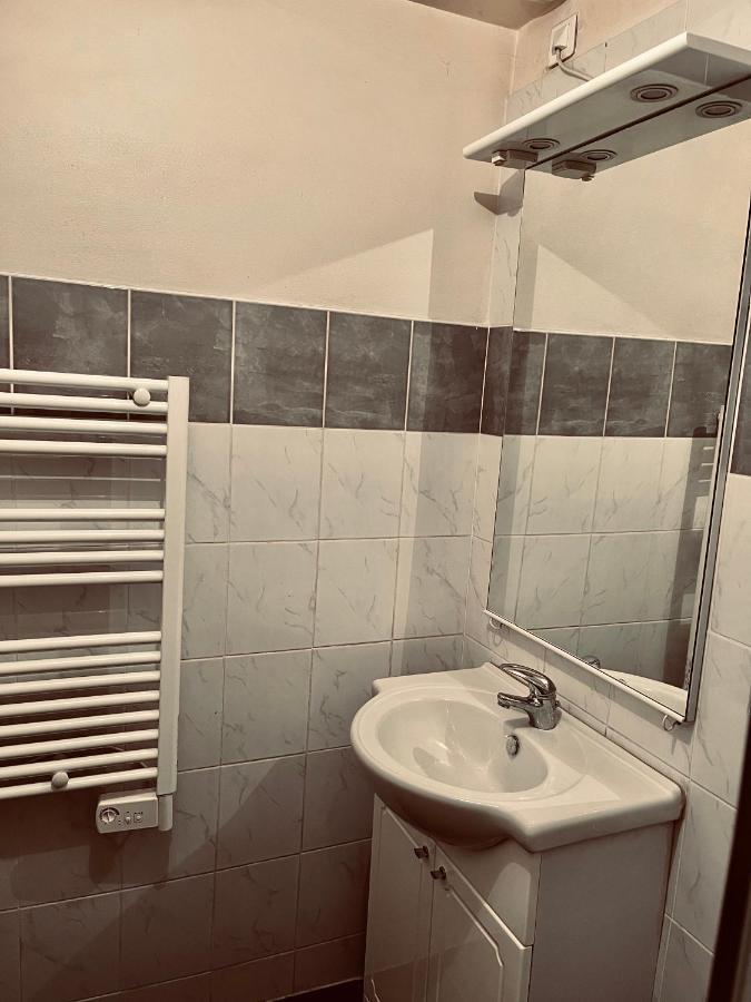 Studios Au Quartier Pavillonnaire Rue D Ambert Ορλεάνη Εξωτερικό φωτογραφία